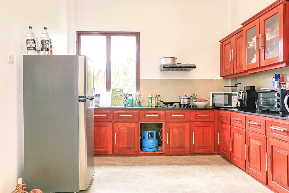 Room in Guest Room - Serene Oasis in Galle - Tranquil Retreat With Breathtaking Views