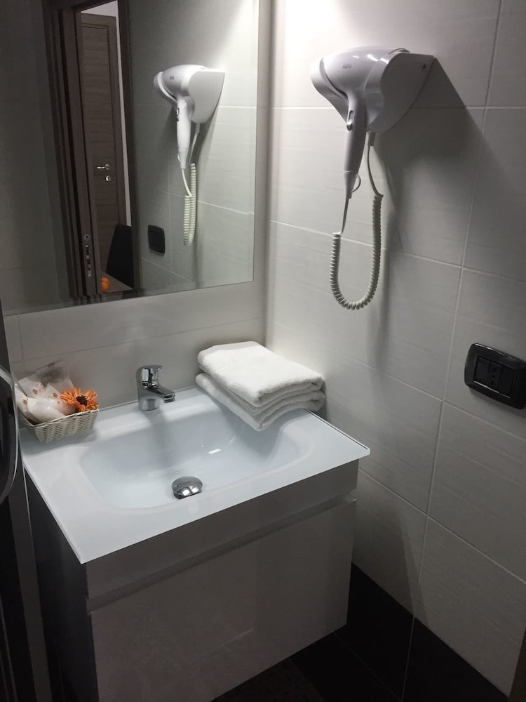 MB95 Mezzocannone Luxurious B&B