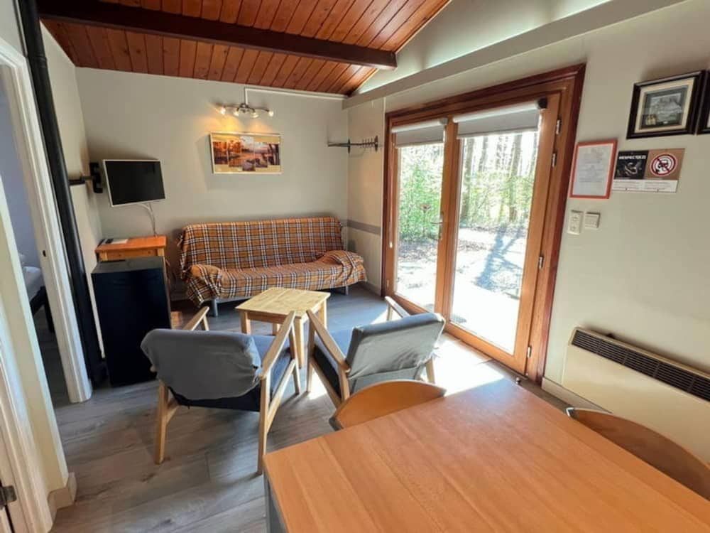 Comfortable Chalet in Oignies for 6