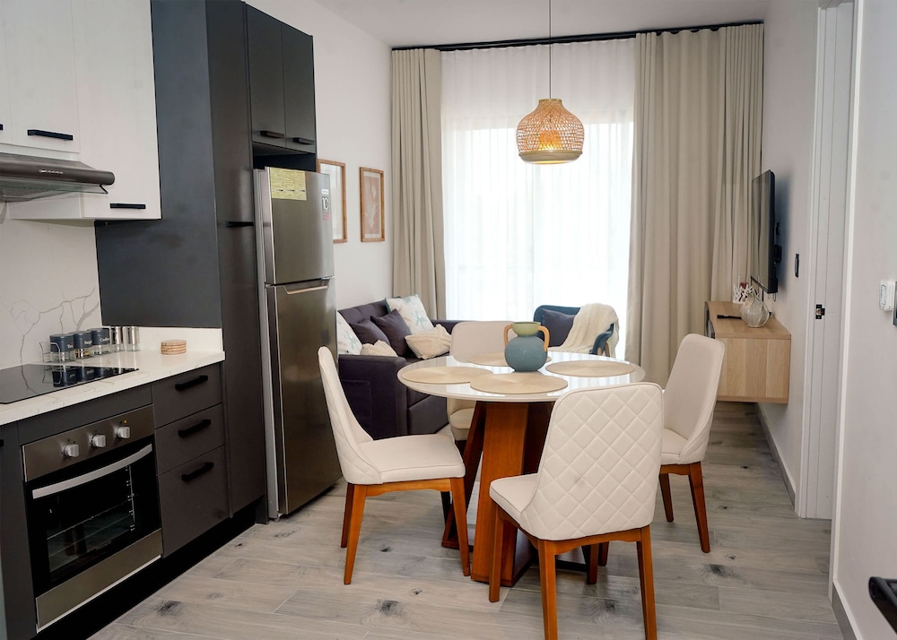 NOK Spectacular 1 BR by Vistacana Rentals