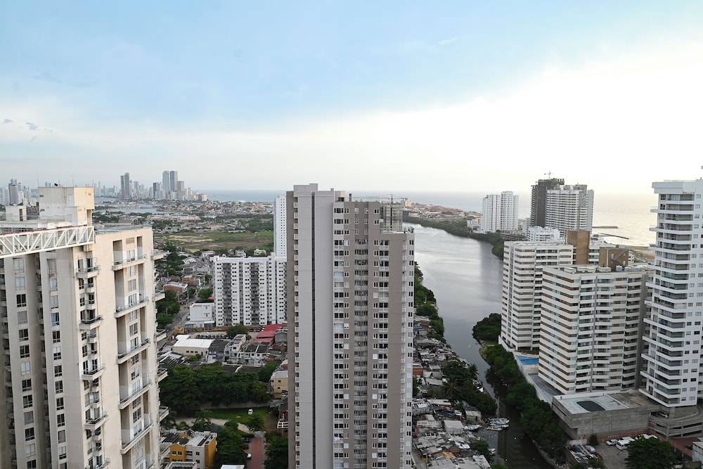 Torre 811 By Jalo
