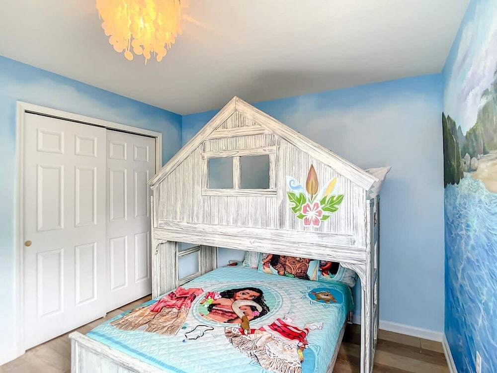 Magical Adv 5 Star Villa Movie Room Arcade Pool and More