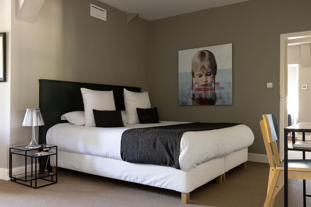 Château De La Resle - membre Design Hotels