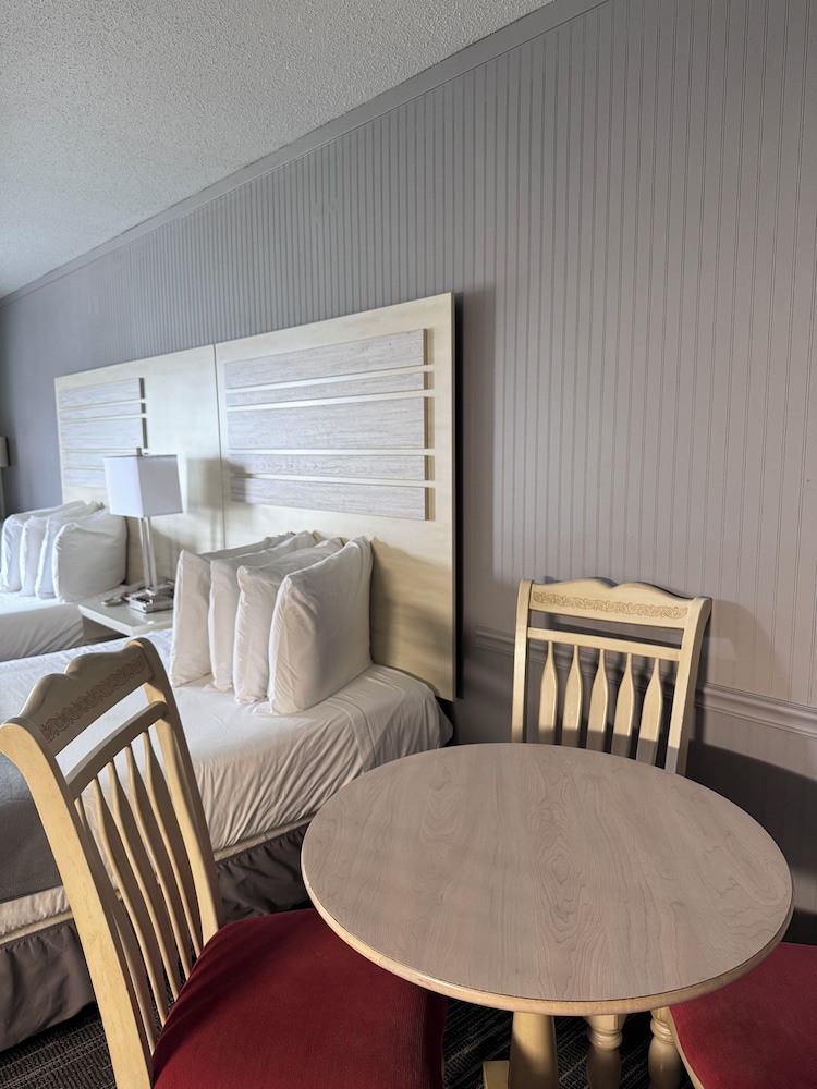 Francis Scott Key Family Resort