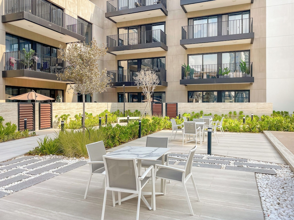 Silkhaus Oakley Square Residence