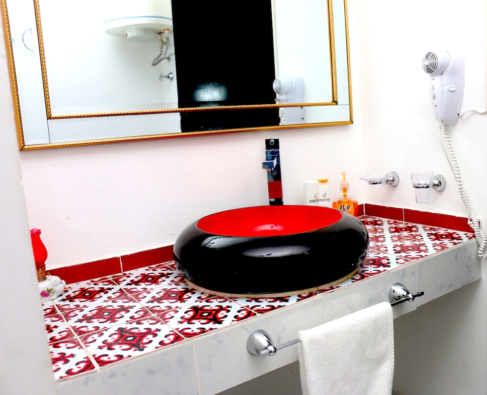 Arthaus Boutique Hotel