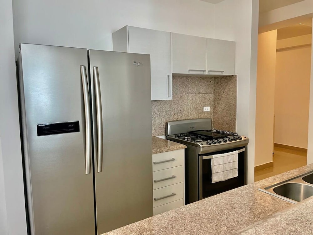 East Tower - Spacious 3 Bed Apt in Costa del Este