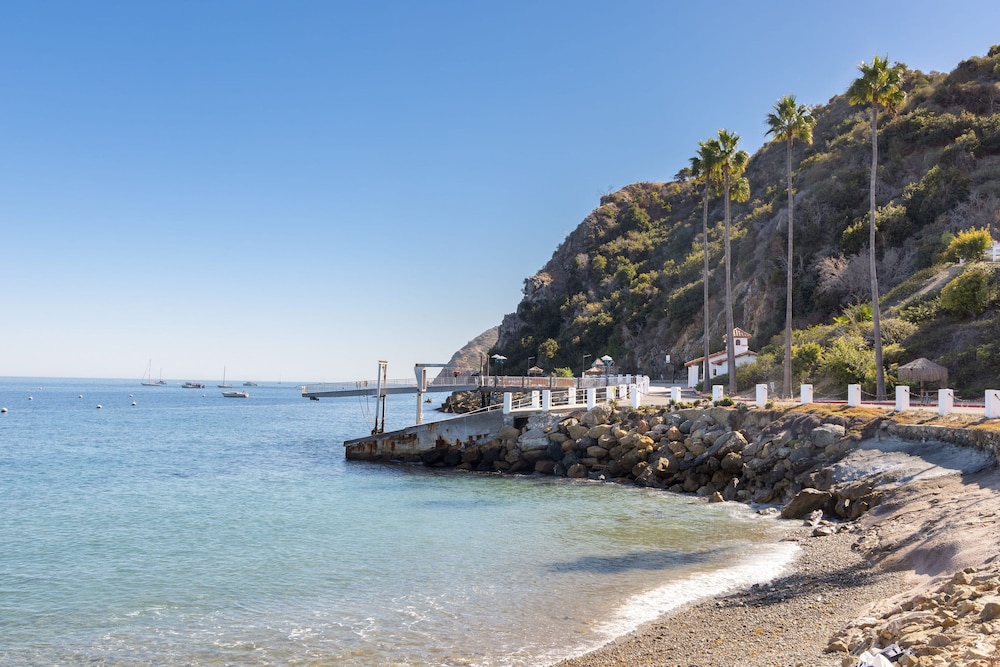 Camino De Flores by Avantstay Views Pool Beach Access Community Amenities