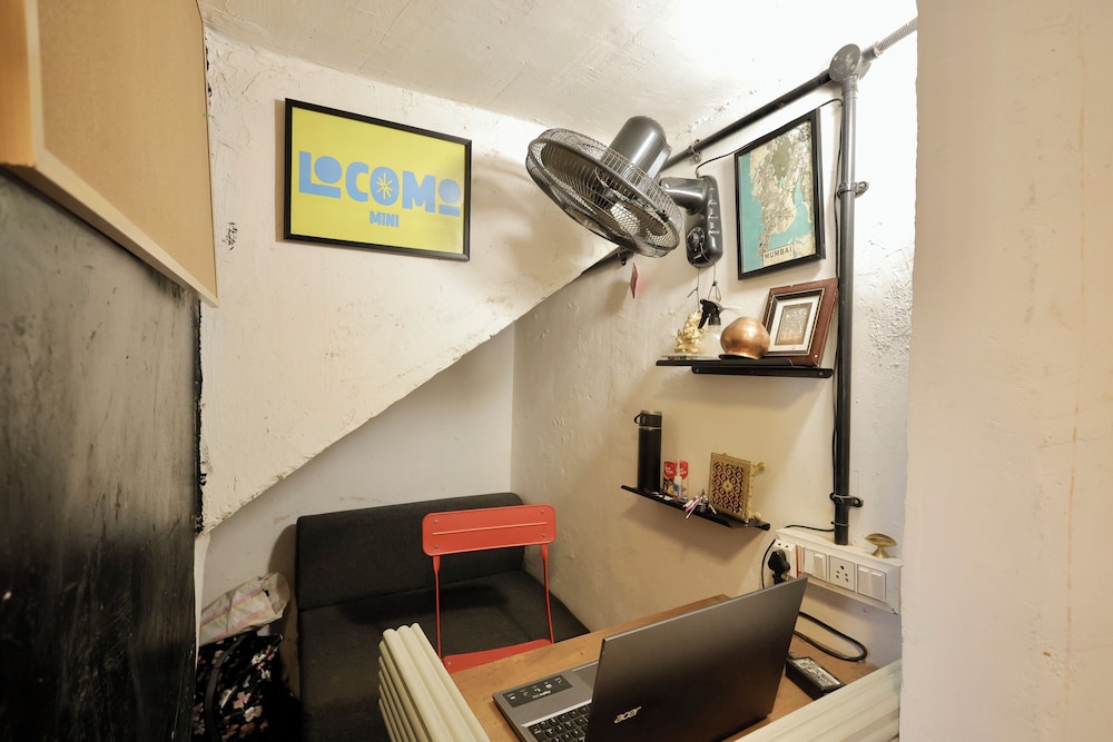 Locomo Hostel Mini - 9 mins from airport