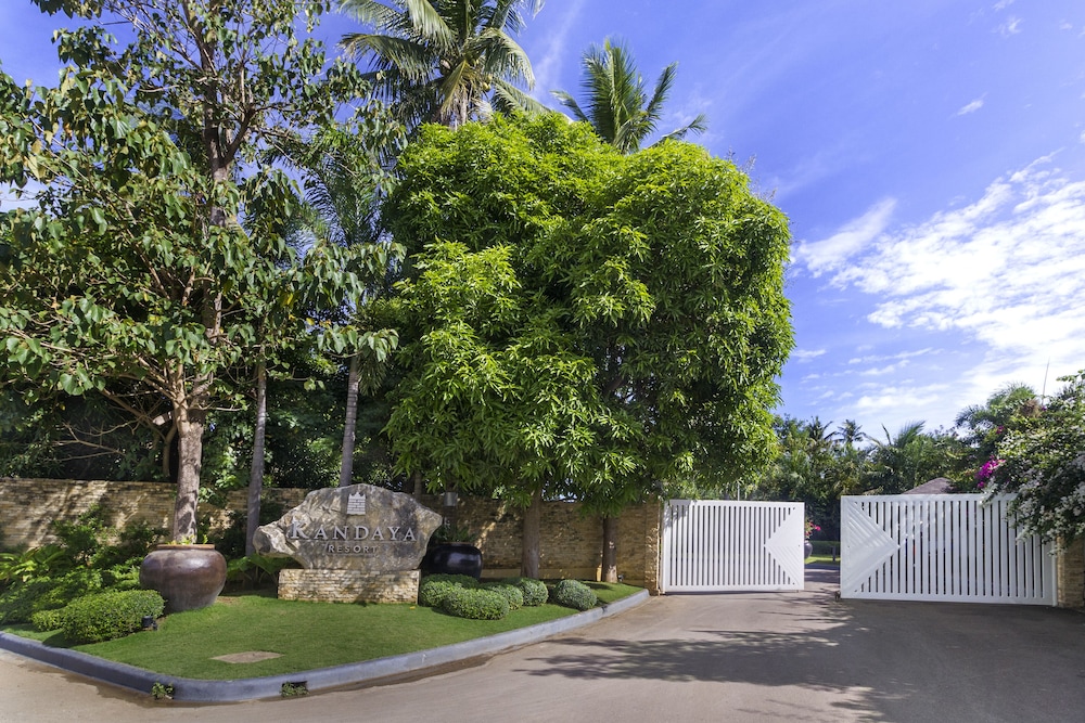 Kandaya Resort