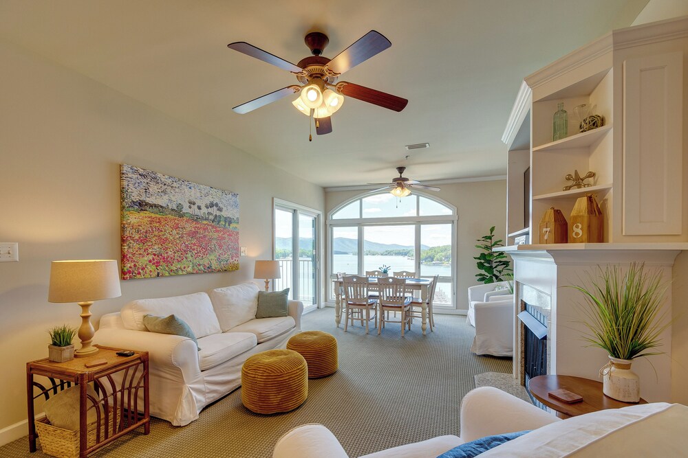 Community Pools & Beach: Smith Mountain Lake Condo