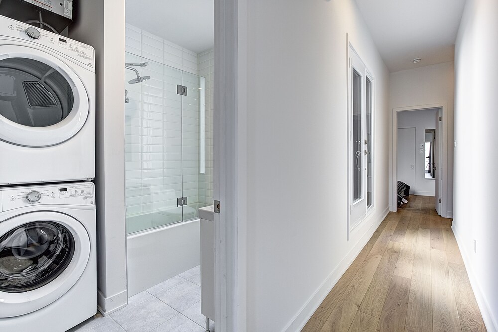 Destination Stays Little Burgundy DT MTL