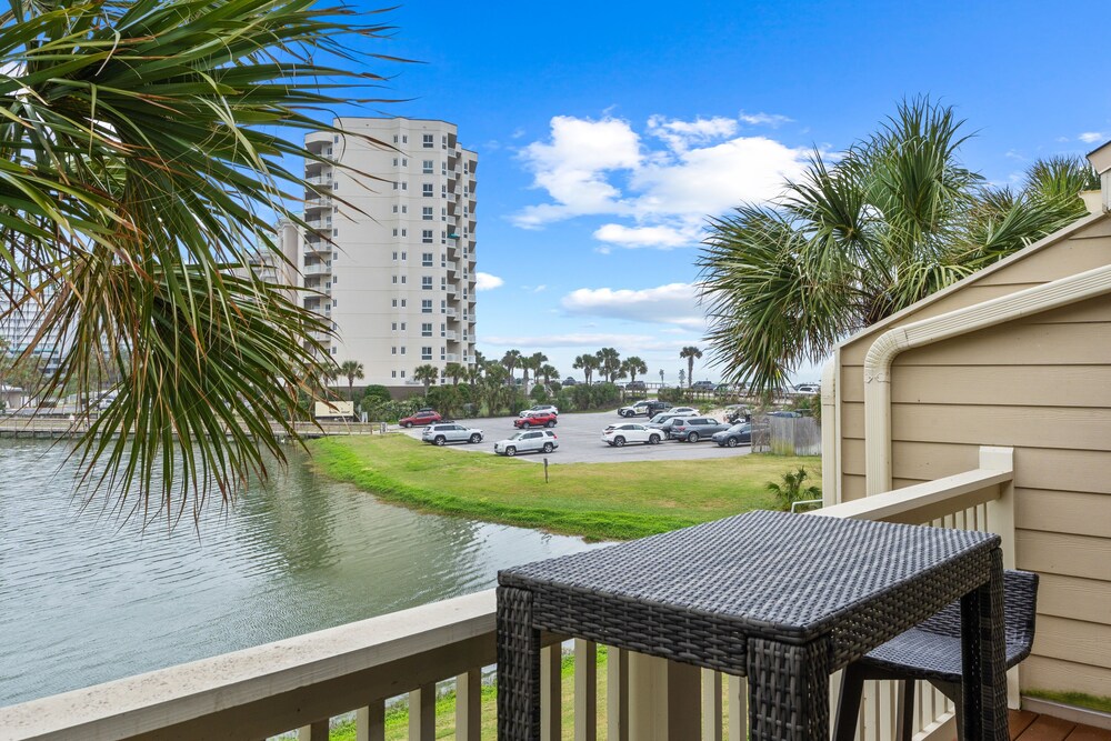 Beach Blessings 106 3 Bedroom Condo