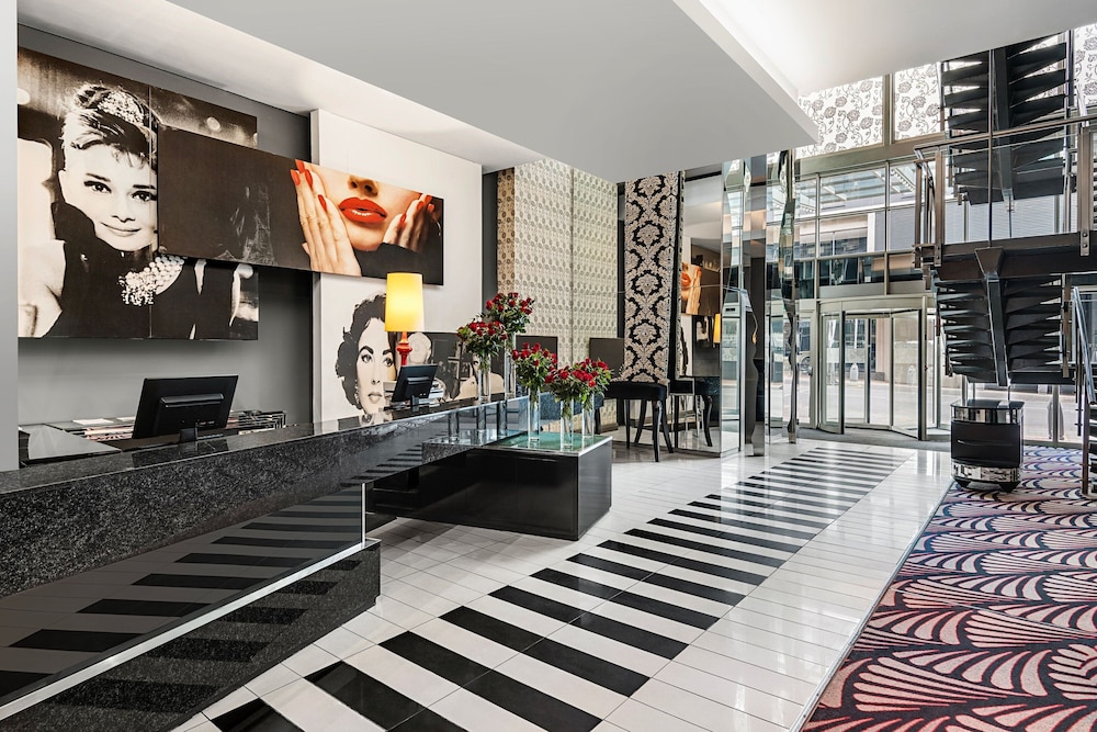 Johannesburg Vacations - Protea Hotel Fire  Ice by Marriott JHB Melrose Arch - Property Image 6