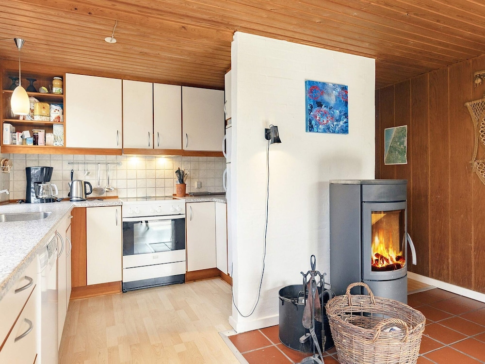 6 Person Holiday Home in Lokken-by Traum