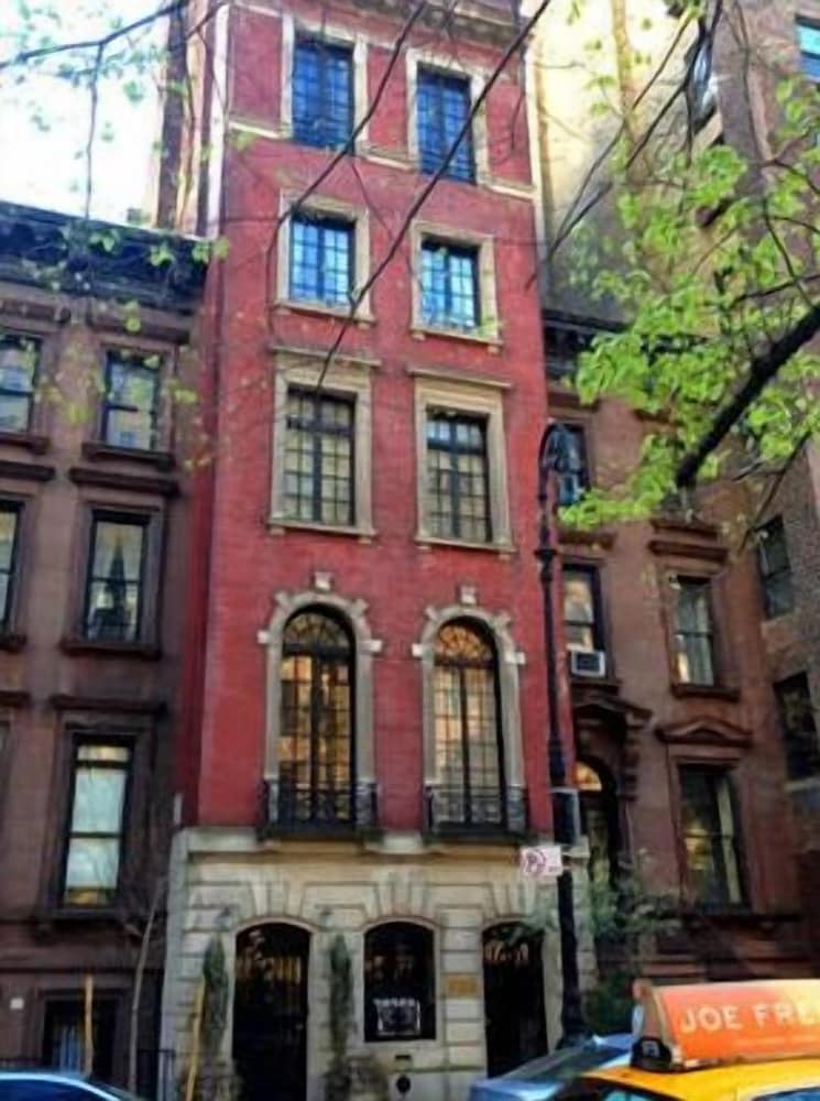 Beautiful Studio Near Central Park