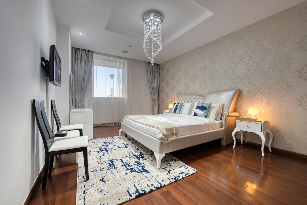 Tiara Residences - Mint Stay