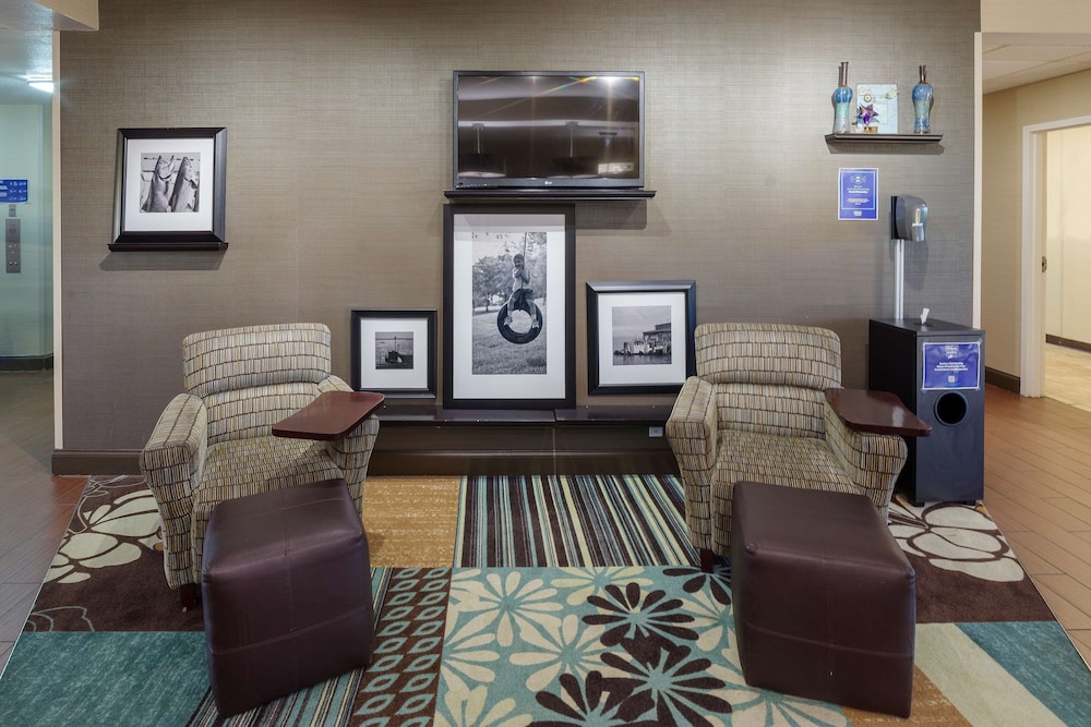 Holiday Inn Express & Suites Port Charlotte by IHG view 5