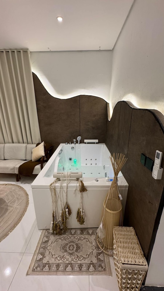 Suites OrbitNet Compound