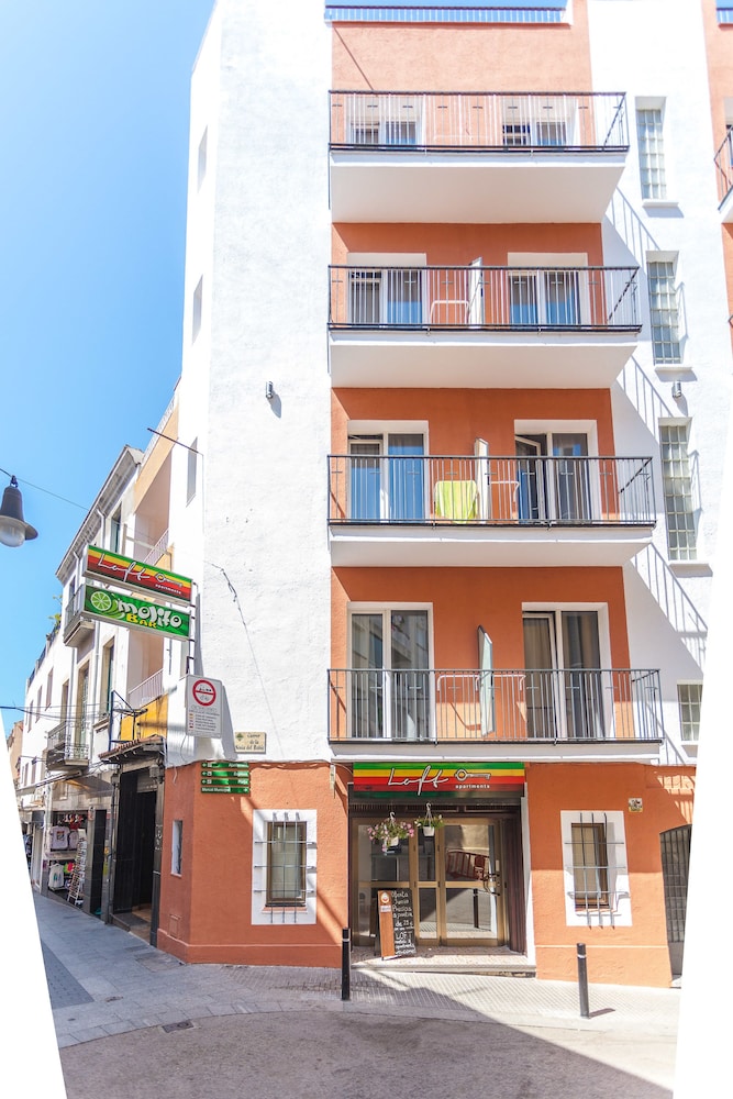 LOFT APART & HOSTAL Group