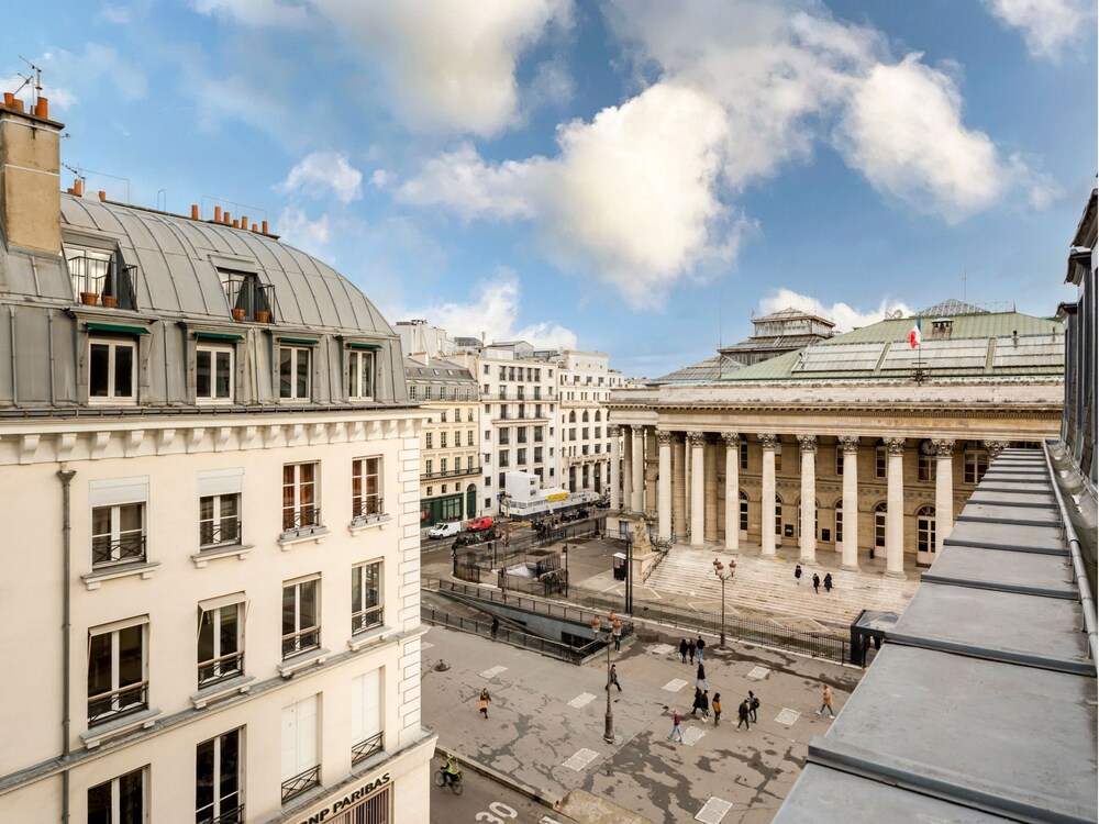 Merveil Luxury Suites - Bourse I-II