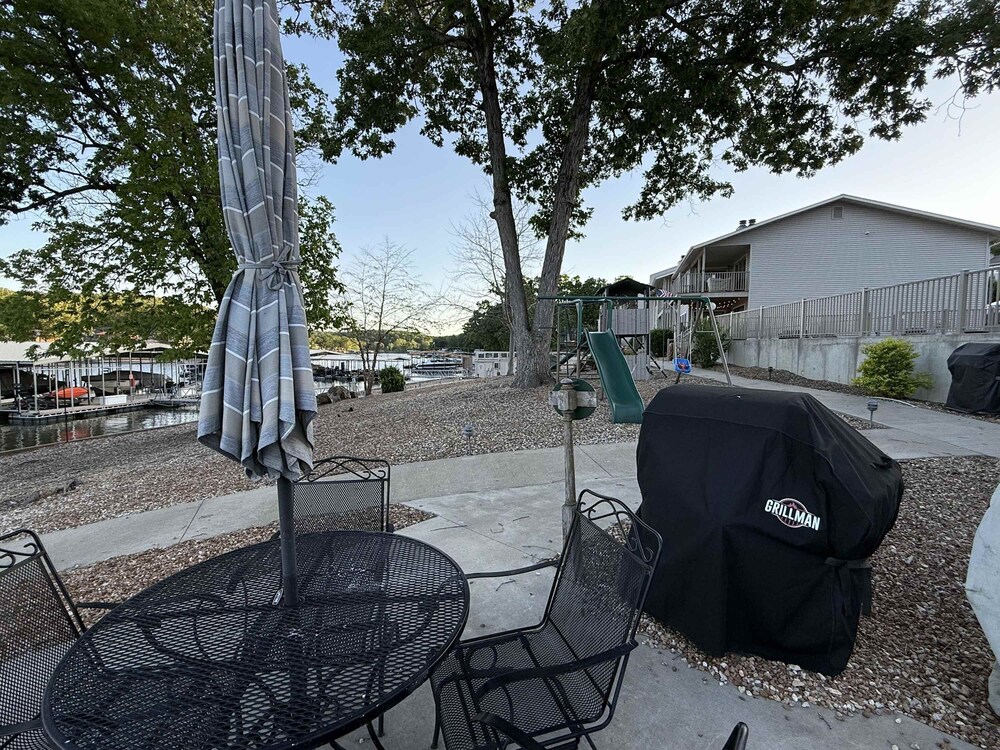Lakeside Haven - Condo for 8