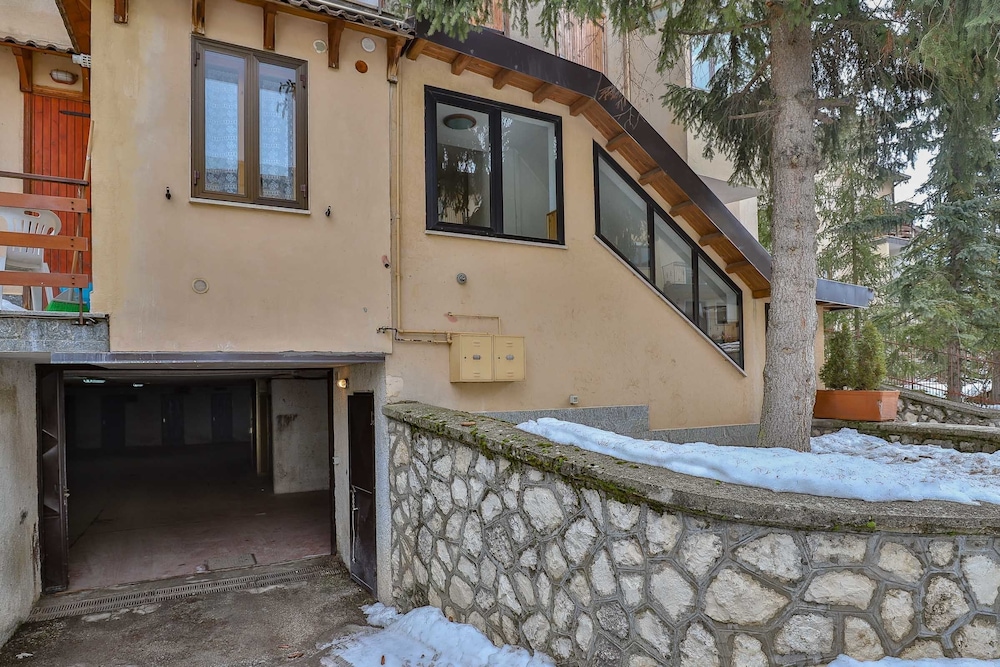 Casa Brunello en Roccaraso — parking