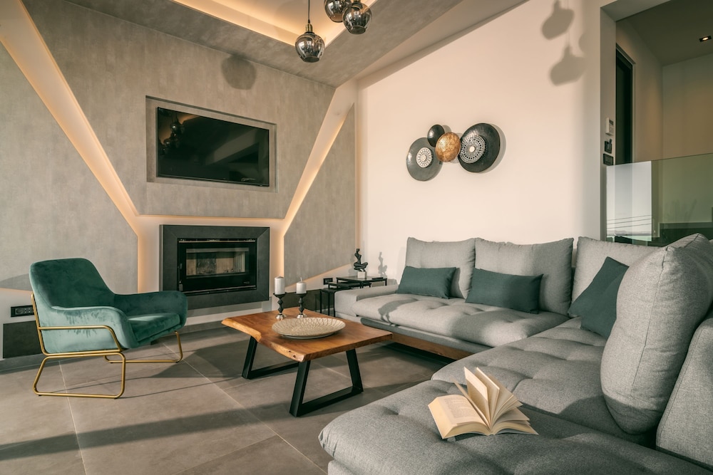 Vatia Villas