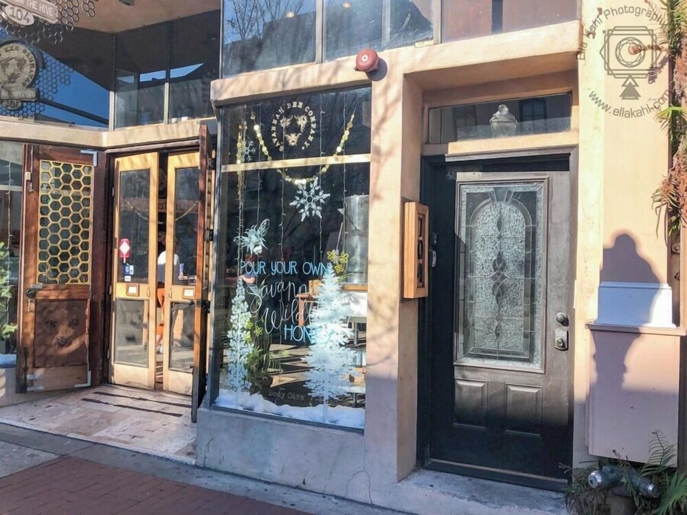 Bee on Broughton - Historic Downtown