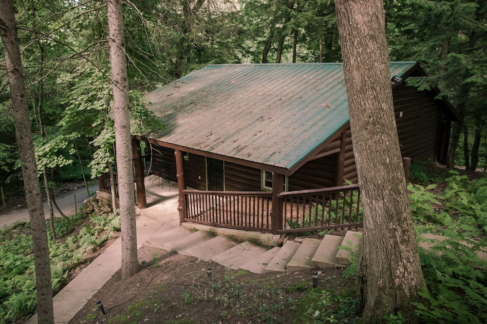 Birchcliff Resort