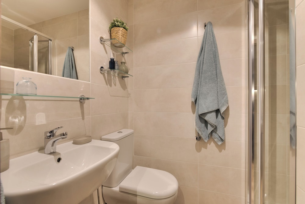 Livensa Living Salamanca - Albergue Juvenil