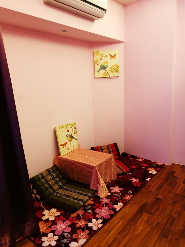 198 Red Hat B&B