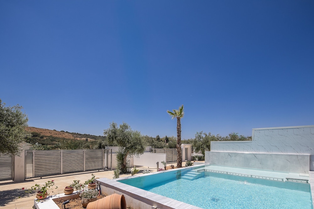 Villa Me and You - With 2 Private Pools