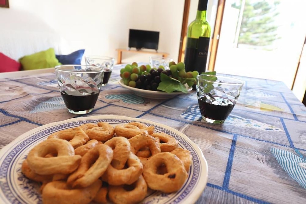 Casa Desy en Otranto — dining