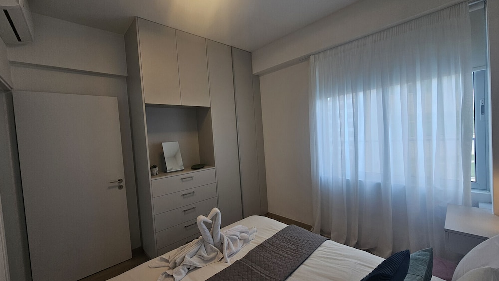37 NIC - Stay City Center Gem