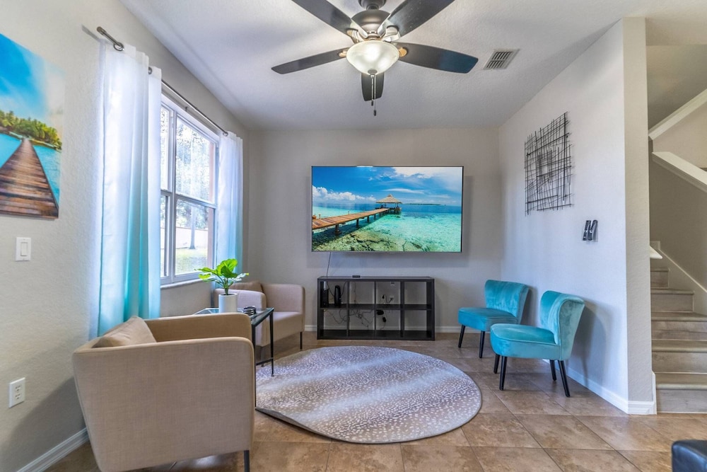 236 Regal Palms