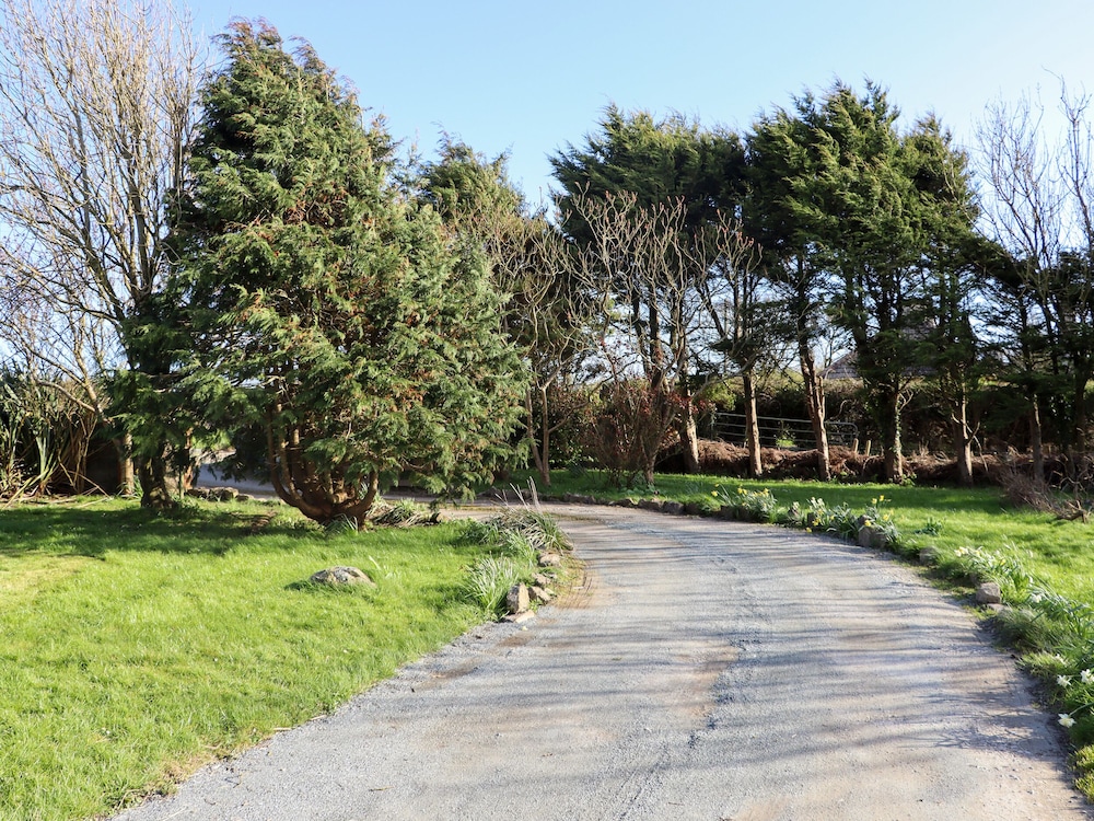 Wheatfield Lodge