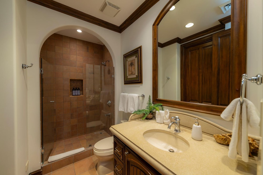 Montebello 1E 3 bed 3 Bath Ocean View