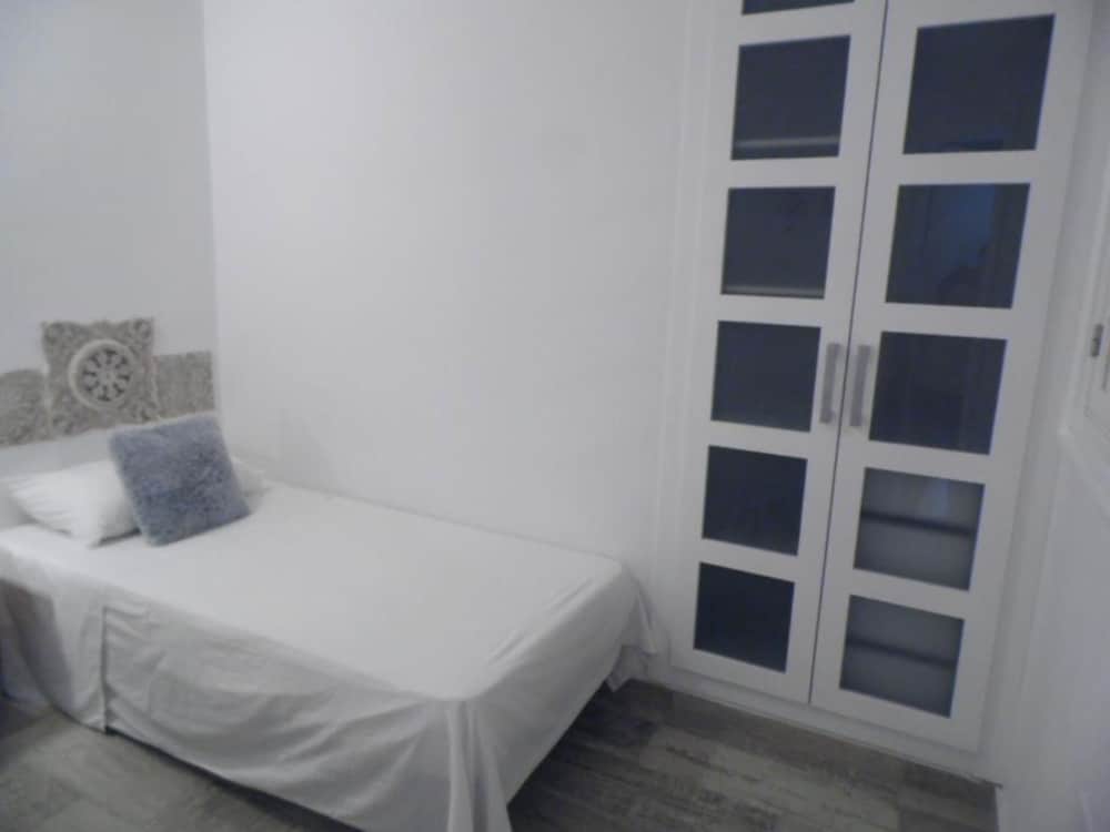 Apartamentos Puerto Marina