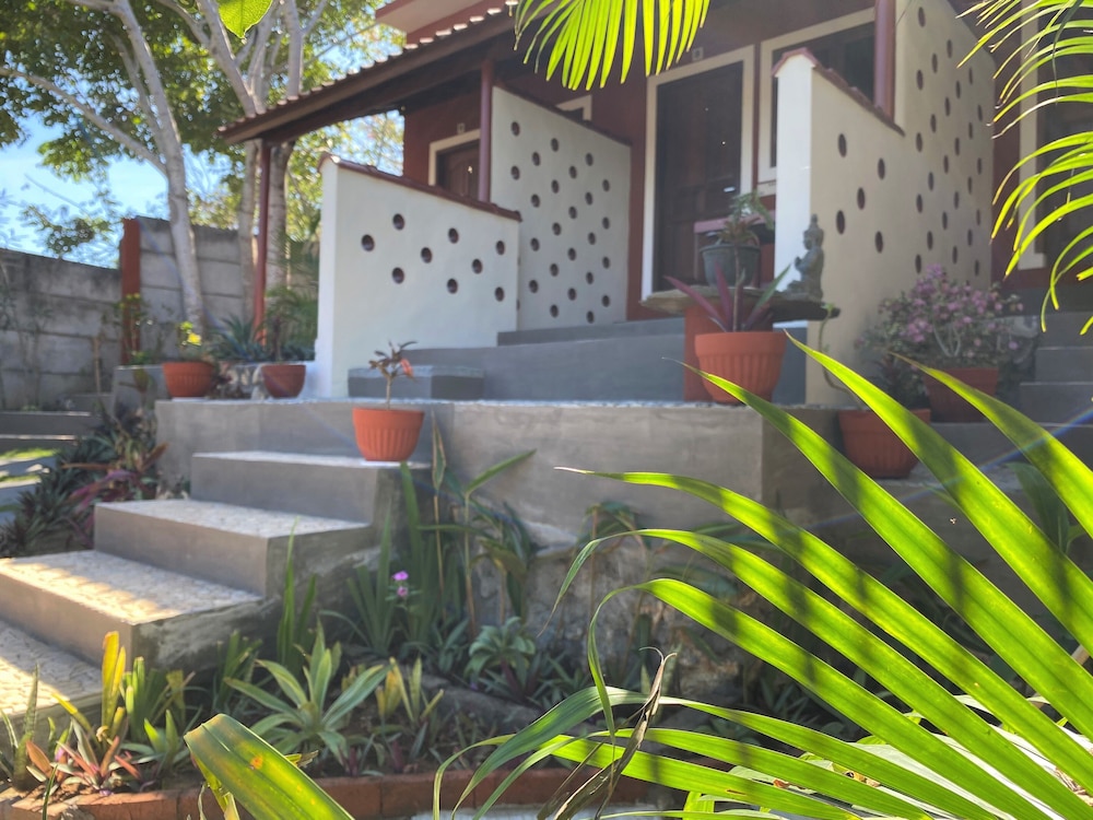 Villa Anjing 2