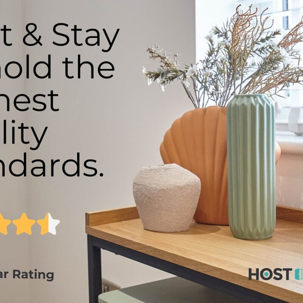 Host Stay Middle Farmhouse view 4