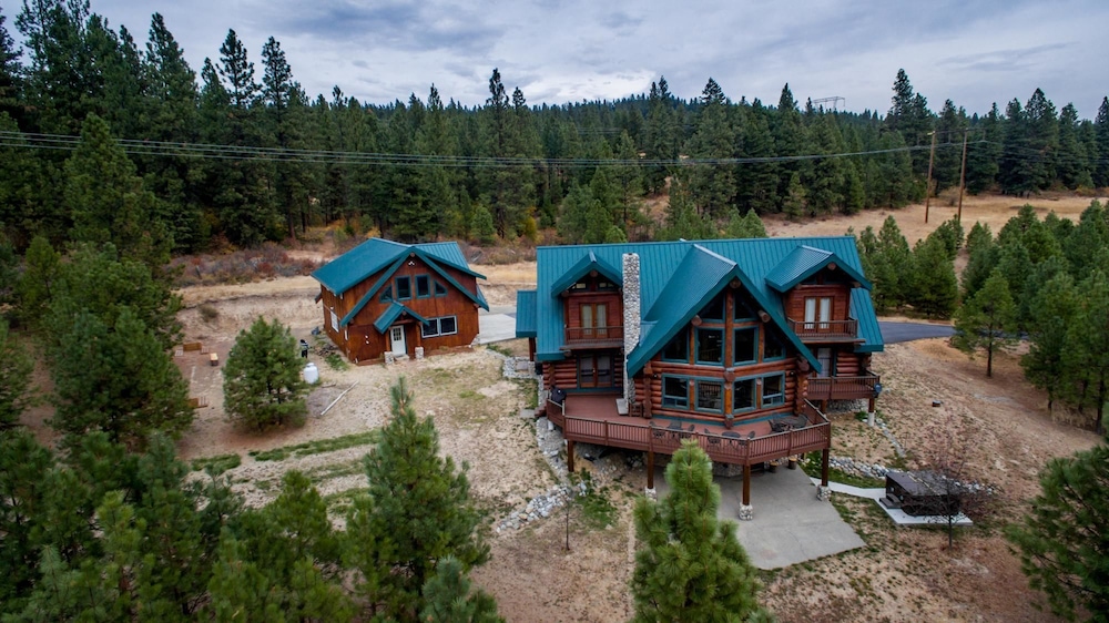 Deer Meadow Lodge - Property Image 5