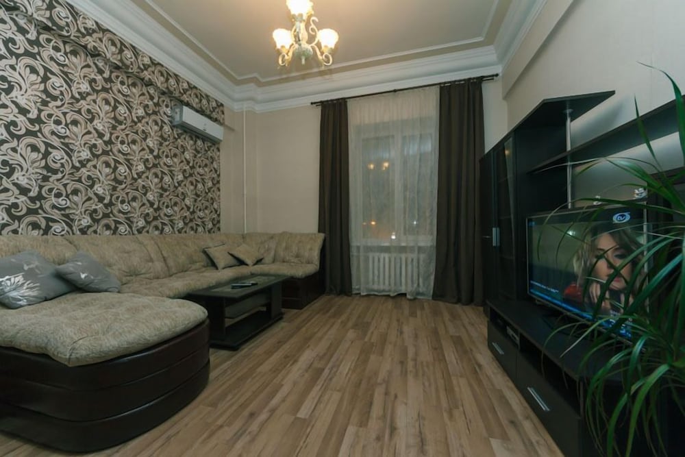 Hotrent Maidan
