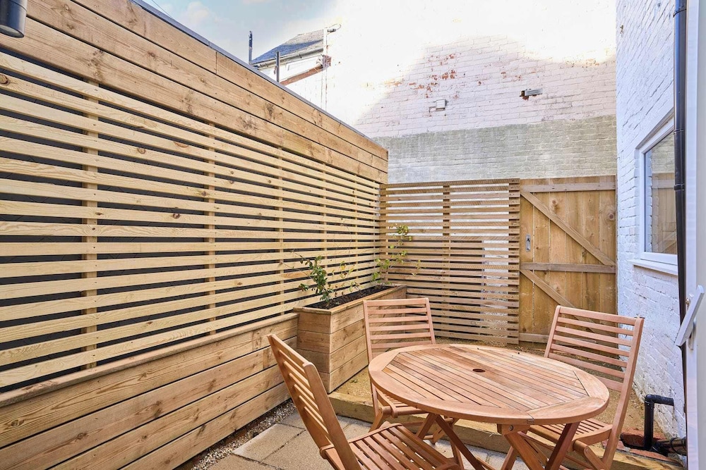 Host Stay Prince of Wales Road