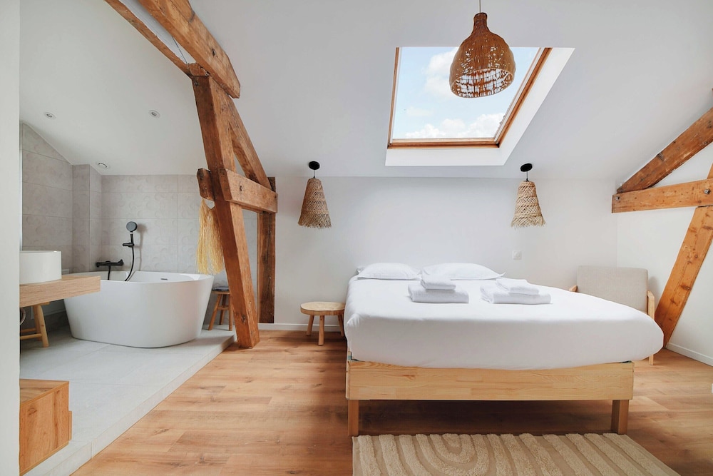 Modern Loft - 2br/4p- Saint-ouen-sur-seine view 3