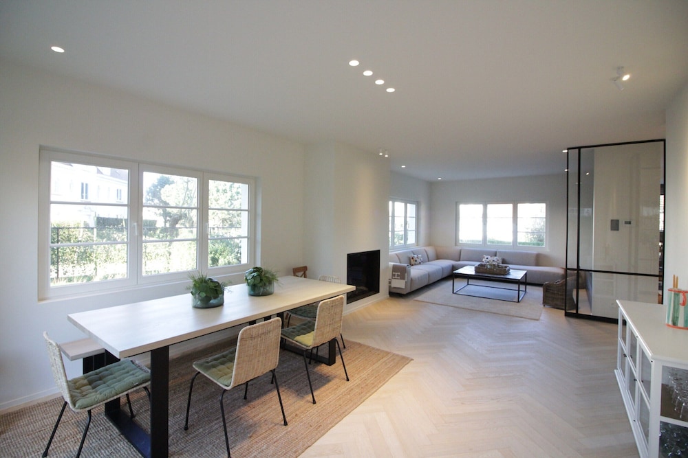 Villa in Knokke-heist Near the Beach