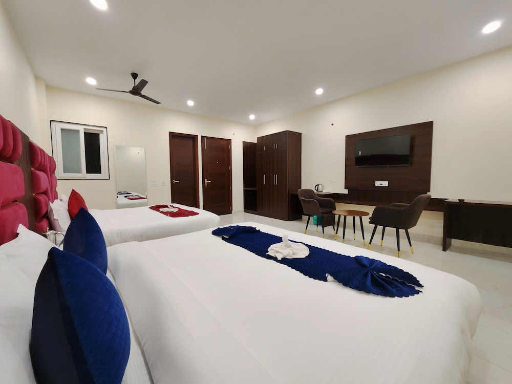 Raina's BnB