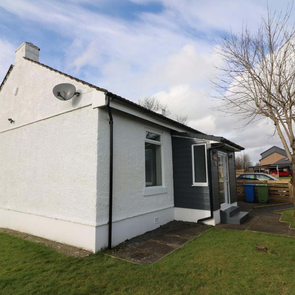 Railway Cottage - Maryhill