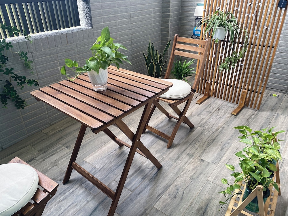 Orange Homestay