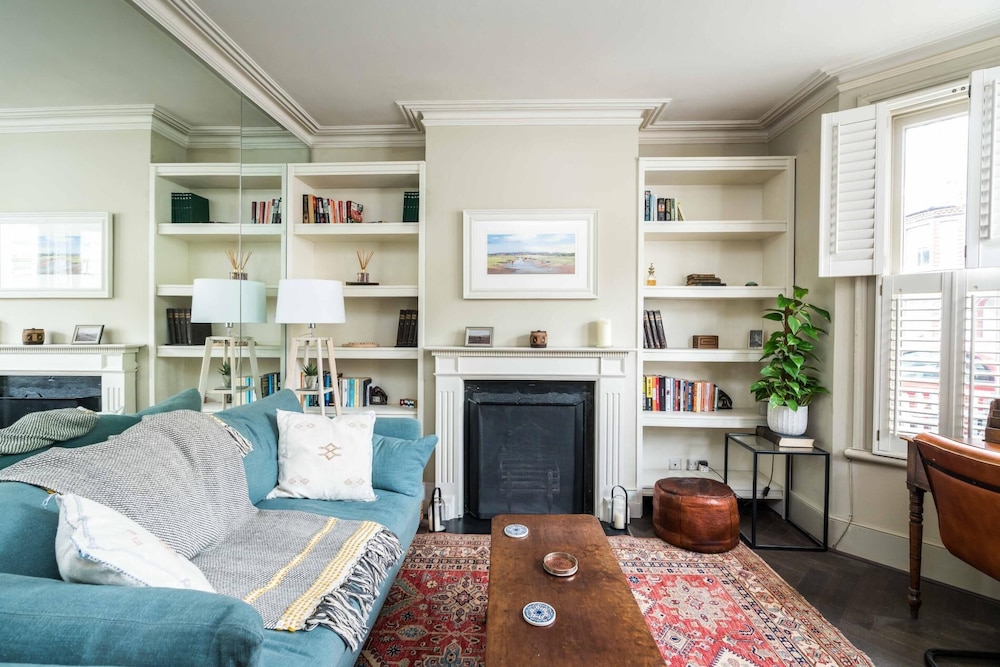 NEW Bright and Airy 1BD Flat nr Battersea Park